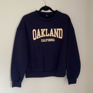 3️⃣1️⃣5️⃣ Oakland Sweatshirt